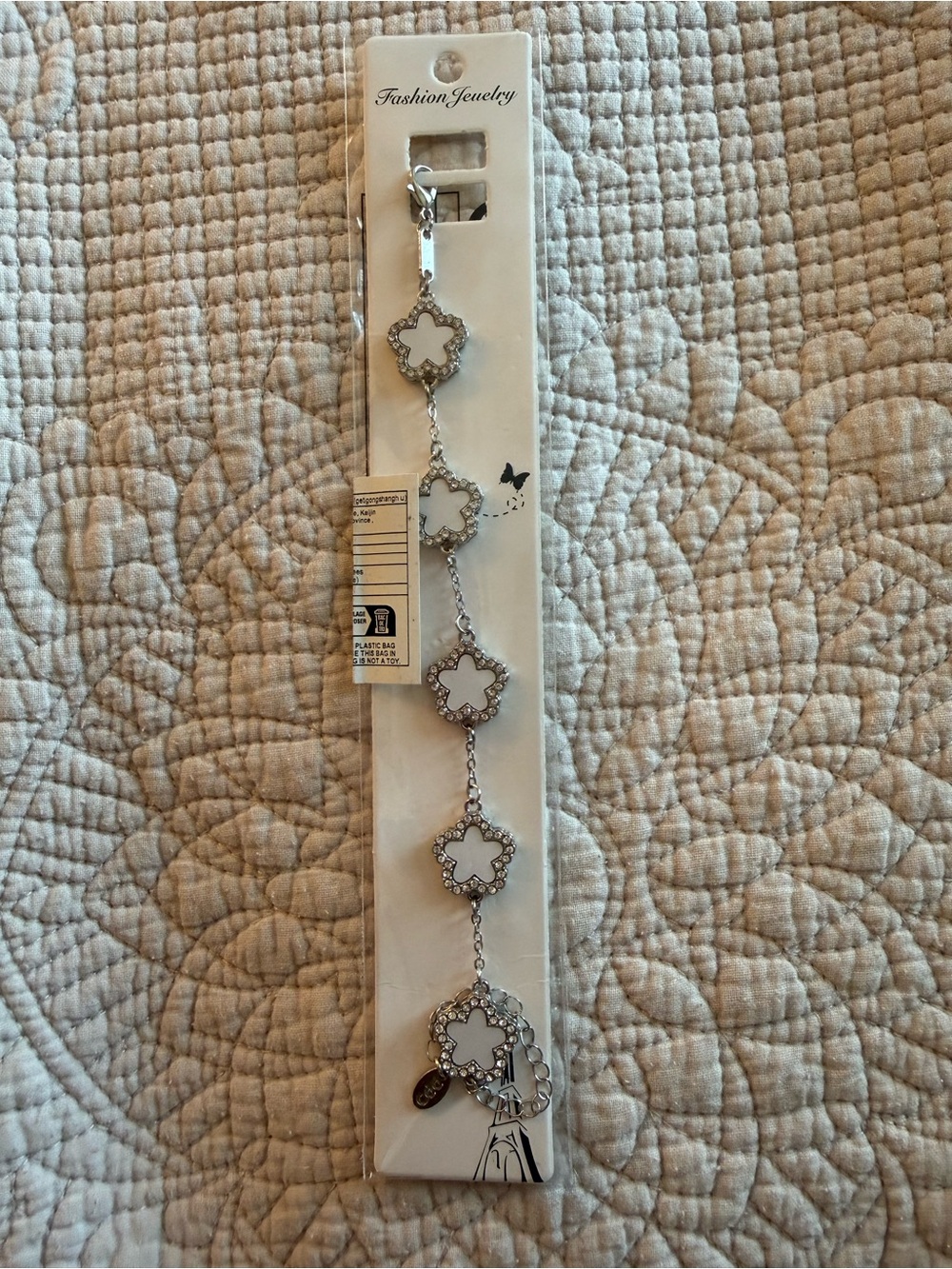 Fashion Jewelry Silver Bracelet with White Clover Links